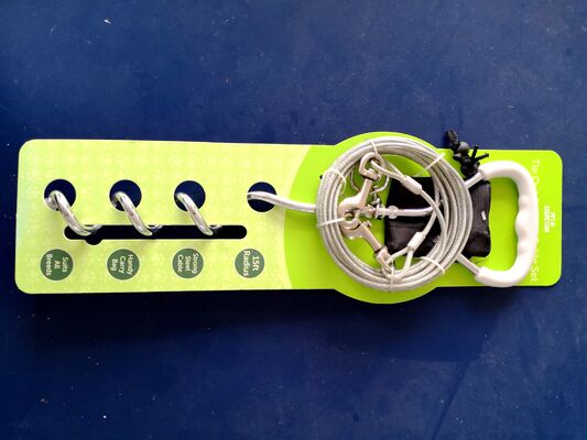 Thép Carbon cao Dog Tie Out Cable và Stake với 1000lbs lực kéo và 20 feet chiều dài cho an toàn thú cưng giữ