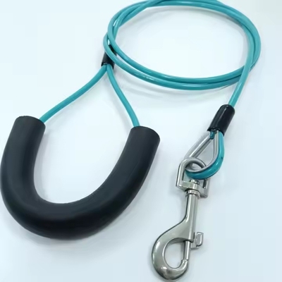 Harga yang bagus 7x7 7x19 Kabel Tali Anjing PVC Pegas dan Pasak Tali Hewan Nilon Panjang on line