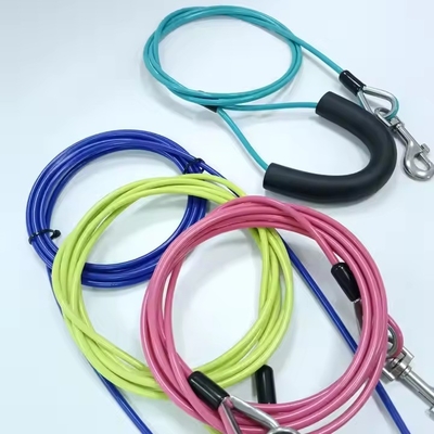 Kualitas Gaosheng Kualitas Pvc Spring Steel Wire Rope Murah Long Nylon Pet Leash Dog Tie Out Kabel Pet Leash Lead Leash Dog pabrik